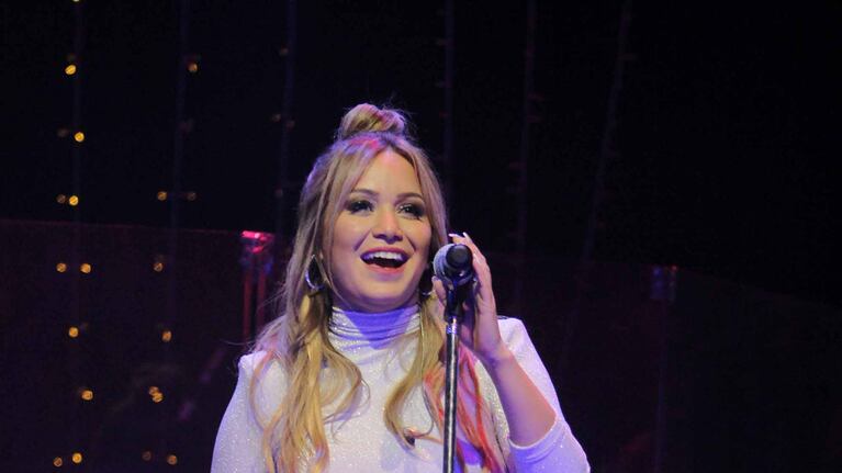 Karina La Princesita realizó un show con su hija, su novio y Marcela Morelo. Foto: Movilpress