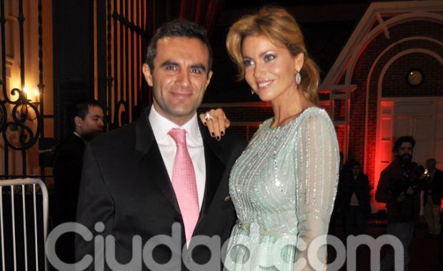 Karina Mazzocco y su marido Omar El Bacha en el Tattersall. (Foto: Jennifer Rubio-Ciudad.com)