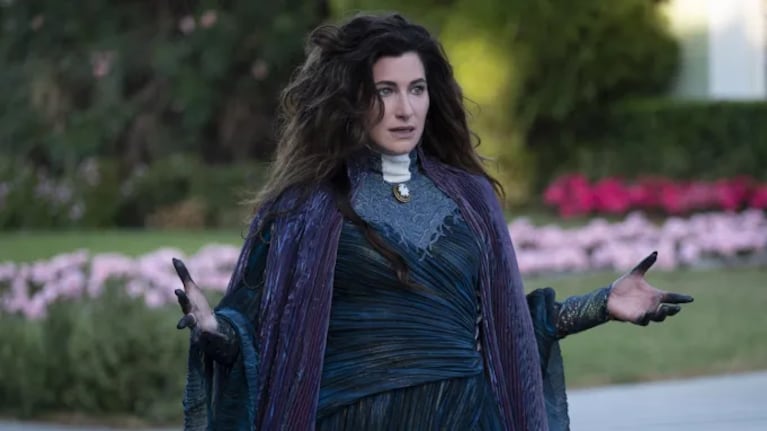 Kathryn Hahn como Ágatha Harkness en "Agatha en todas partes"