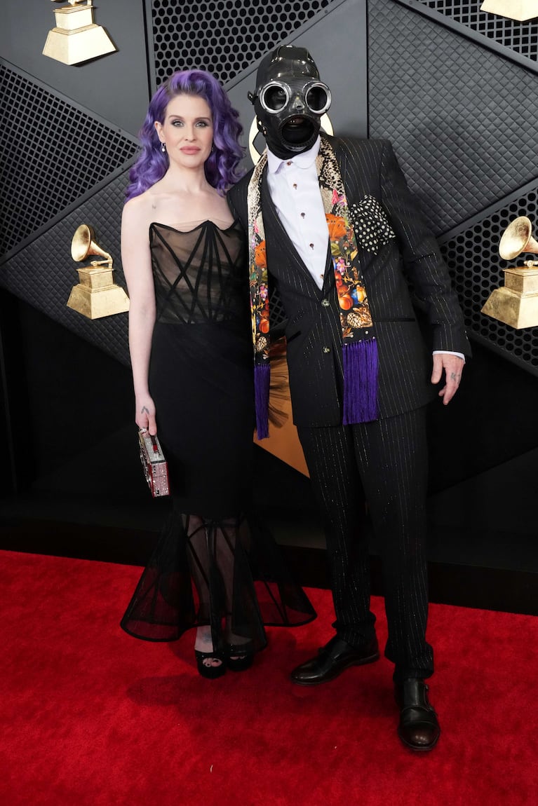 Kelly Osbourne y Sid Wilson (Foto: AP)