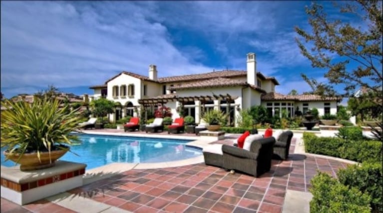 Khloe Kardashian: espiá los detalles de su lujosa mansión en California