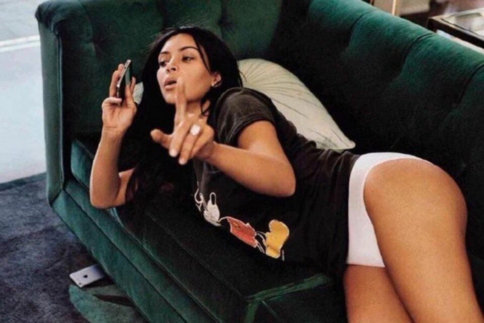 Kim Kardashian, diosa al natural en Vogue España (Fotos: Vogue España). 