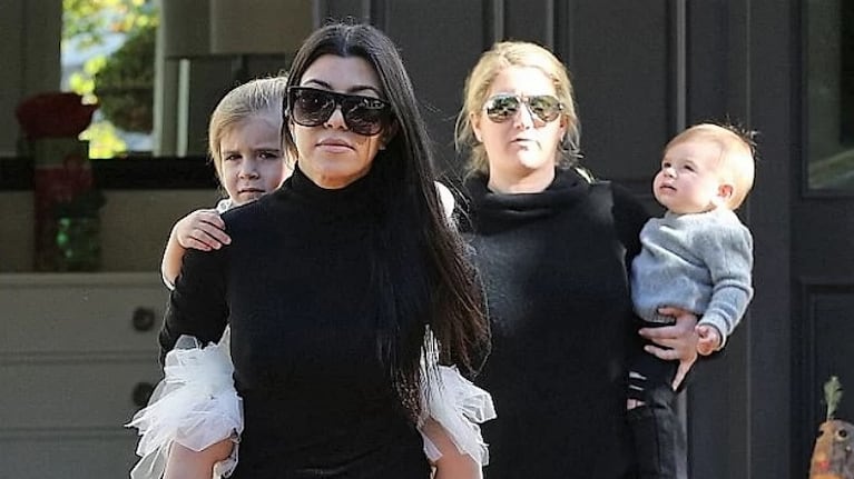 Kourtney Kardashian : mirá las excéntricas normas que obedecen las niñeras de sus hijos