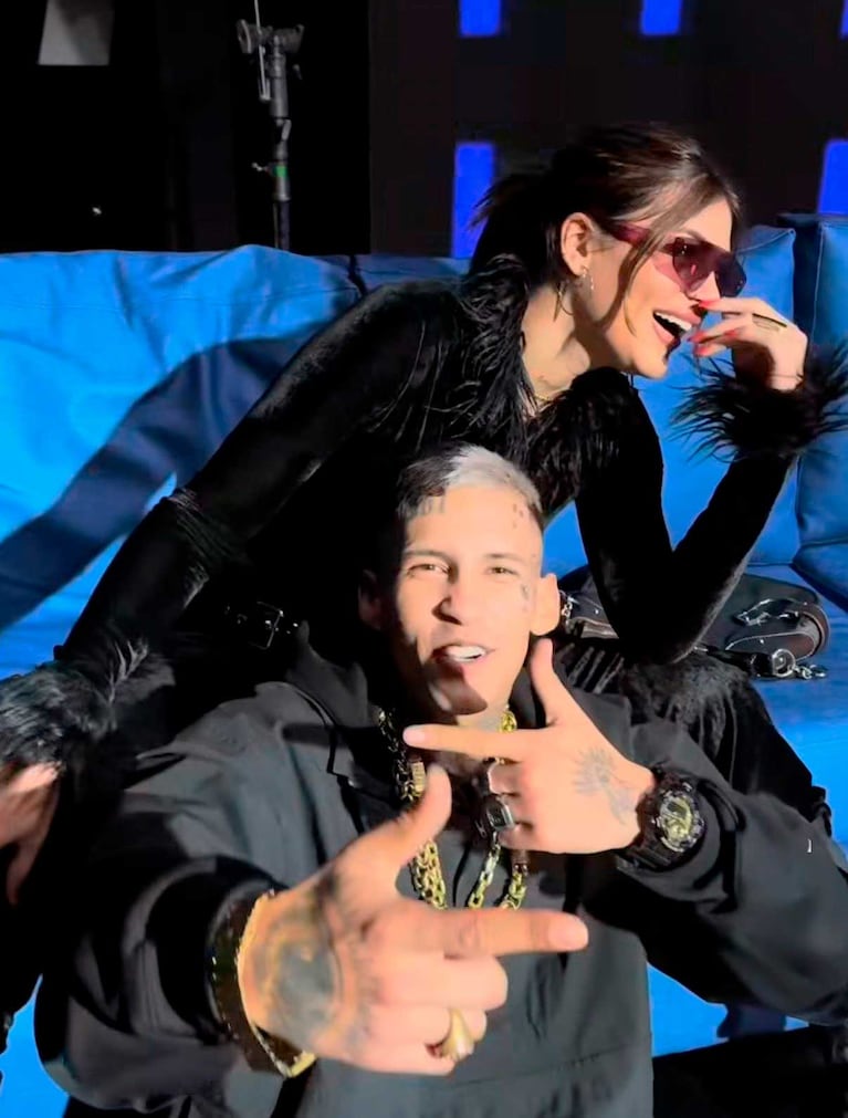 L-Gante y Luana Fernández (Foto: Twitter / X @fedeflowersok)