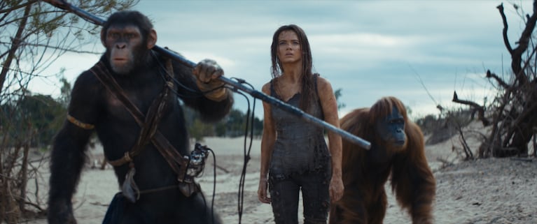 (L-R): Noa (played by Owen Teague) , Freya Allan as Nova and Raka (played by Peter Macon) in 20th Century Studios' KINGDOM OF THE PLANET OF THE APES. Photo courtesy of 20th Century Studios. © 2024 20th Century Studios. All Rights Reserved.