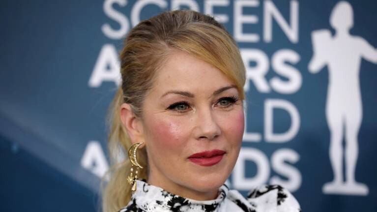 La actriz Christina Applegate reveló que tiene esclerosis múltiple