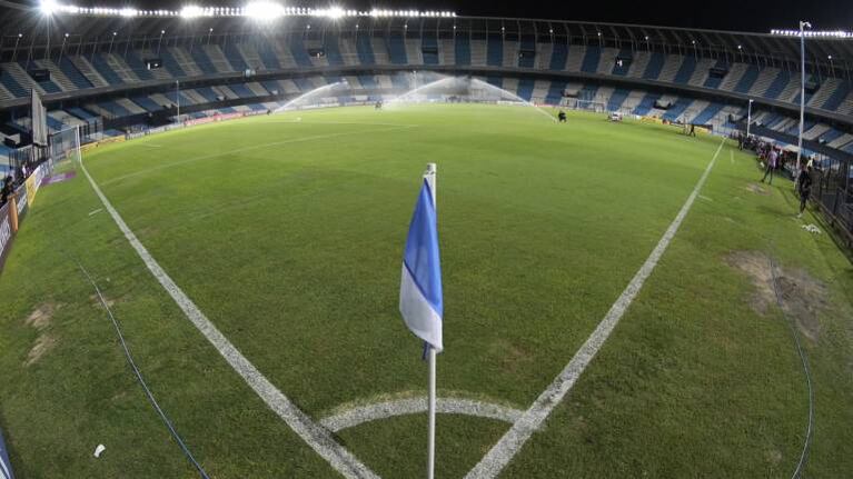 La AFA y el Gobierno aprobaron la vuelta del fútbol argentino después de 200 días