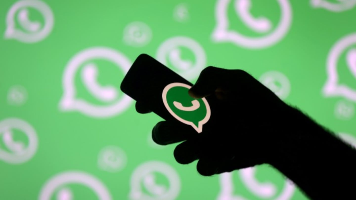 La beta de WhatsApp tiene un 'bug' que impide acceder a los mensajes antiguos. Foto: Reuter