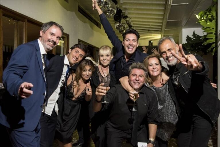 La boda de Jorge Rial y Romina Pereiro, por dentro: las fotos y videos de la intimidad de la súper fiesta