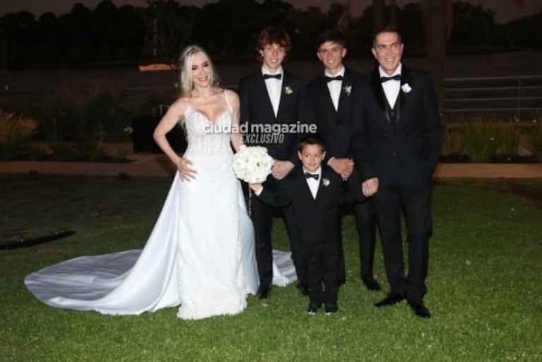 La boda de Rodolfo Barili y Lara Piro: las mejores fotos de los novios y los invitados 