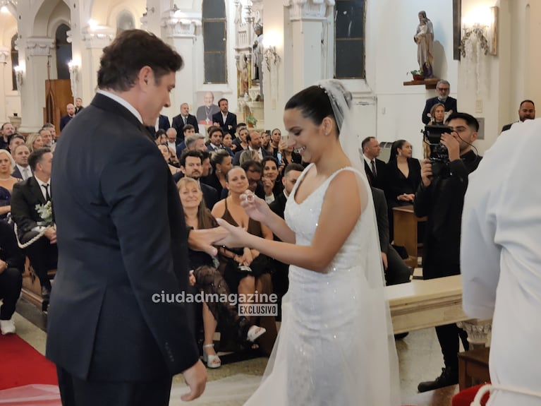 La boda por iglesia de Matías Alé y Martina Vignolo. Foto: Movilpress