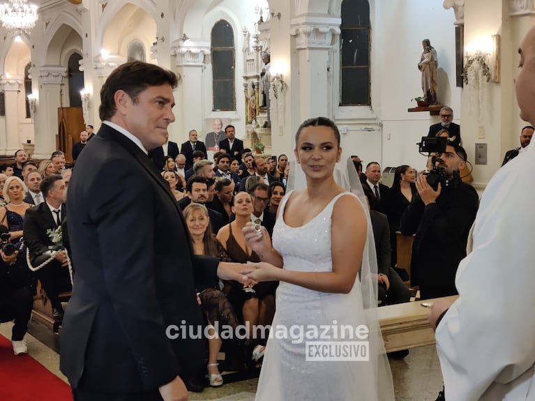 La boda por iglesia de Matías Alé y Martina Vignolo. Foto: RS Fotos