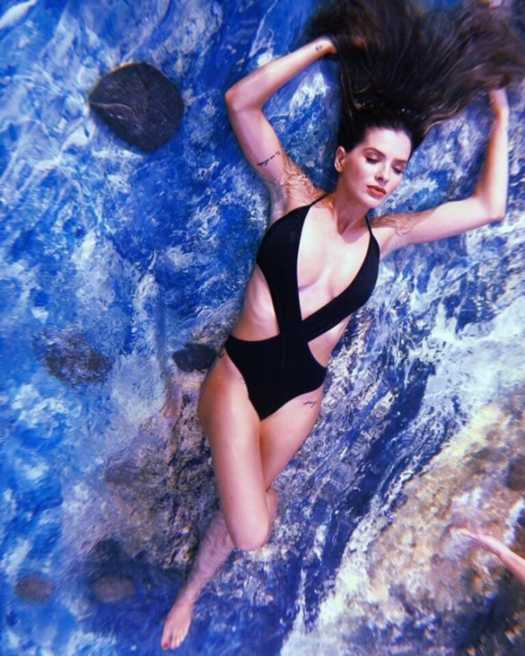 La China Suárez, diosa total en una trikini súper sexy: "Verano enamorada"