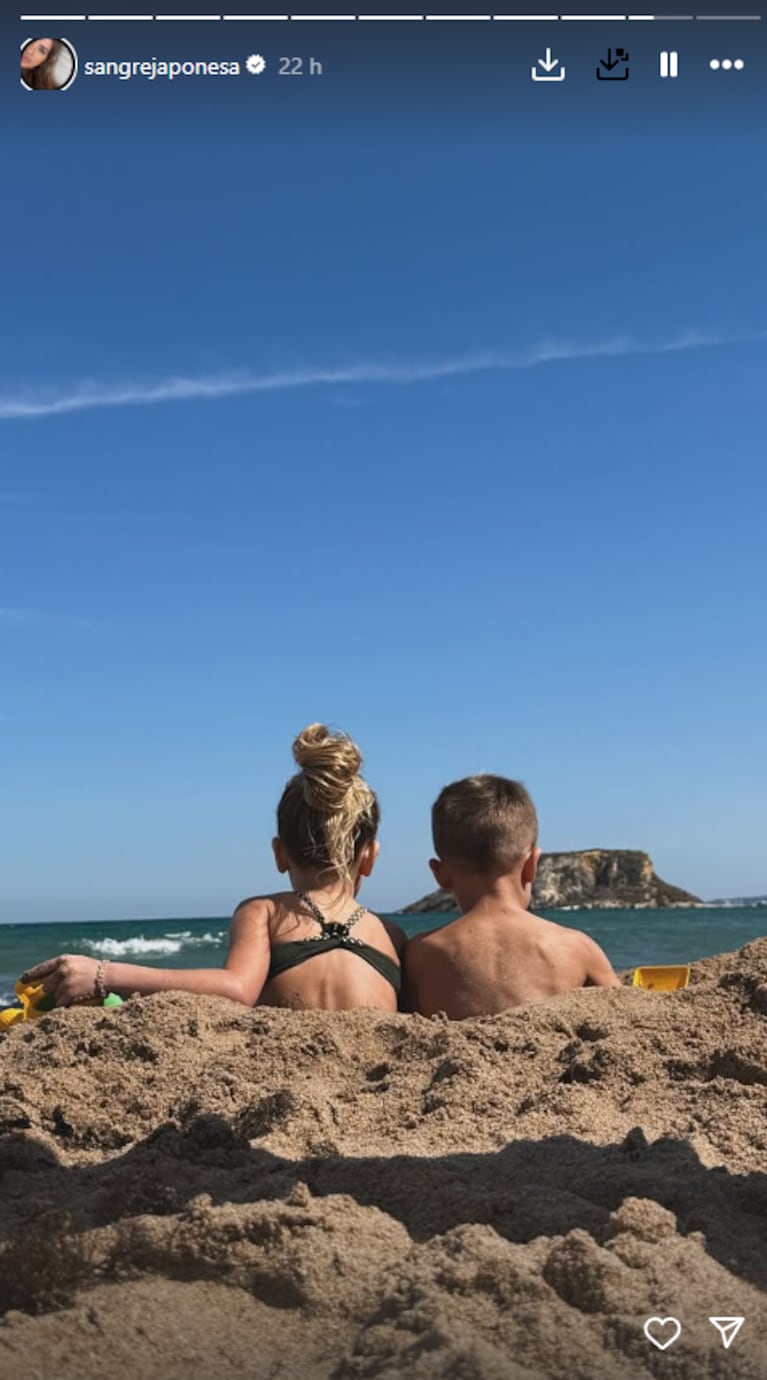 La China Suárez disfrutó de las playas turcas con sus hijos: las fotos | Créditos: Instagram @sangrejaponesa