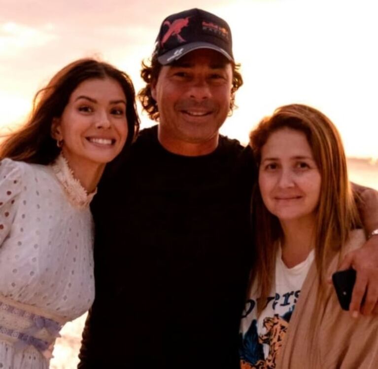 La China Suárez estrenó un look total black que hizo estallar Instagram: "Te amo más que a mi novia"