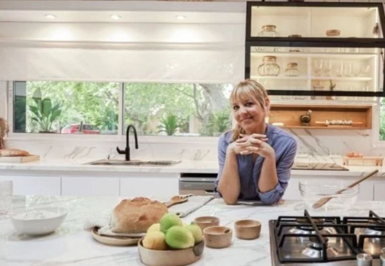 La cocina de Jimena Monteverde: así es el rincón más cálido y funcional de su casa. CREDITO: Instagram/@jimemonteverde