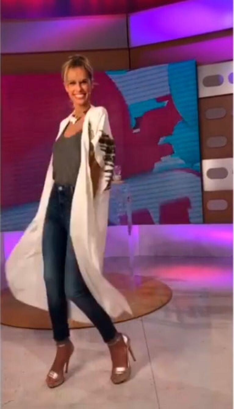 La coincidencia fashion de Mariana Fabbiani y Verónica Lozano: ¡usaron el mismo kimono, el mismo día! 