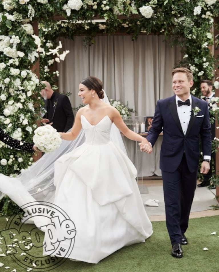 La coincidencia fashion de Pampita en su boda con Roberto: su vestido de novia era casi idéntico al de Lea Michele