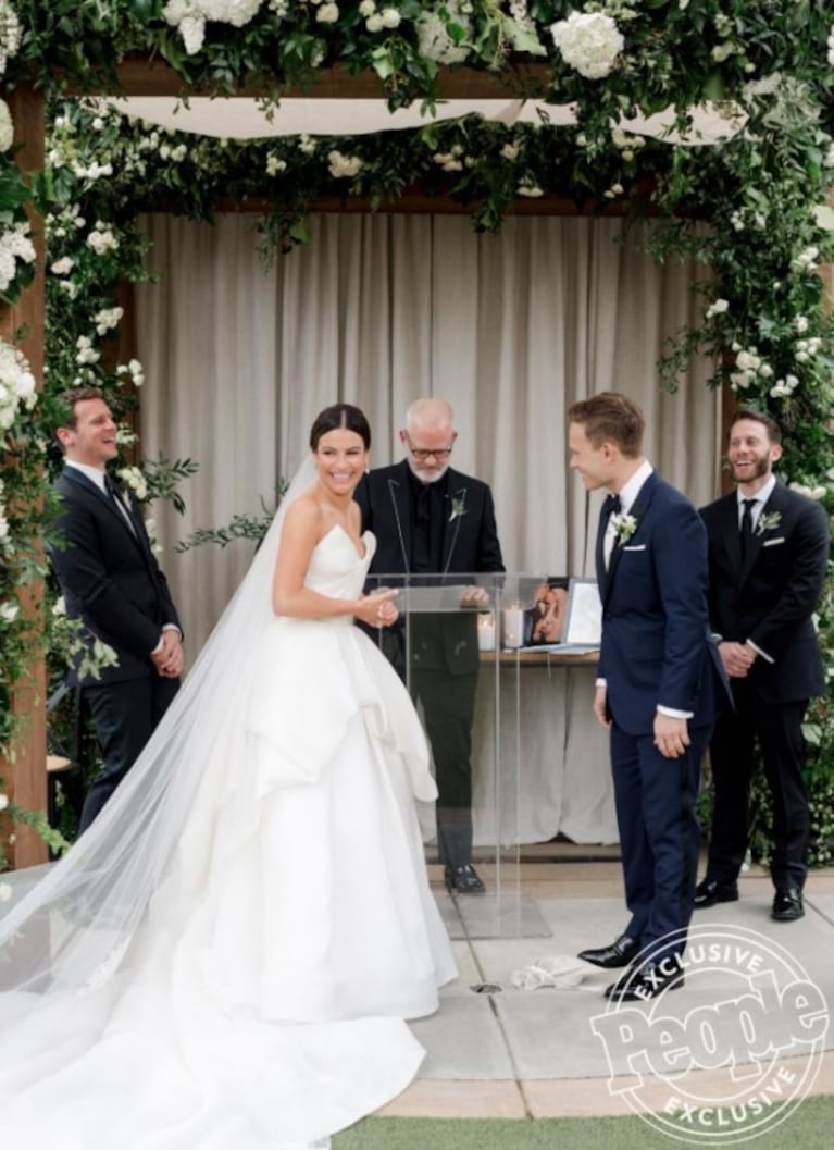 La coincidencia fashion de Pampita en su boda con Roberto: su vestido de novia era casi idéntico al de Lea Michele