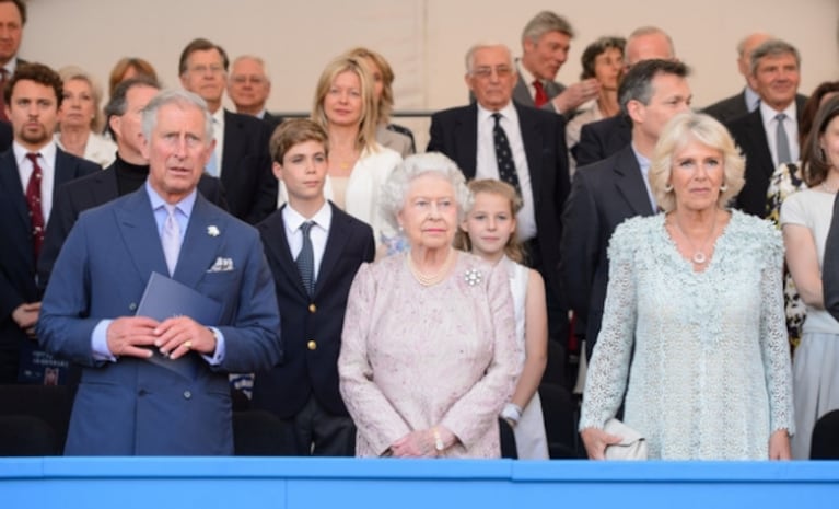 La compleja relación madre-hijo de Elizabeth II y el Príncipe Charles   