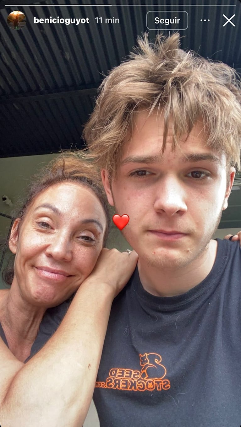 La conmovedora foto que compartió Benicio Guyot Pais tras la muerte de su madre, Ernestina Pais (Foto: Instagram/@benicioguyot).