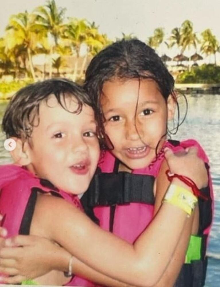 La conmovedora reacción de Pampita al posteo de Bautista Vicuña en memoria de Blanquita: "Siempre abrazados los dos"