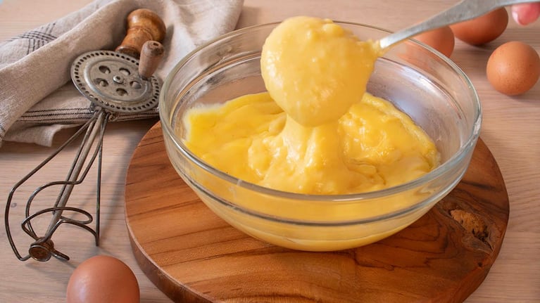 La crema pastelera es clave para el éxito de una rosca de Pascuas. (Foto: la cocina de Frabisa)