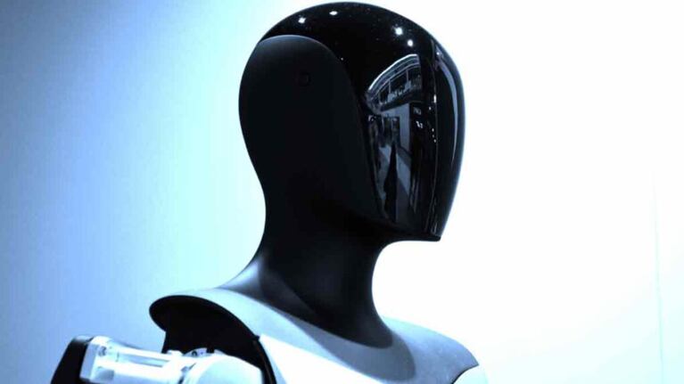 La decisión de Elon Musk con su robot humanoide Optimus Gen 2 que revolucionará el mundo en 2025