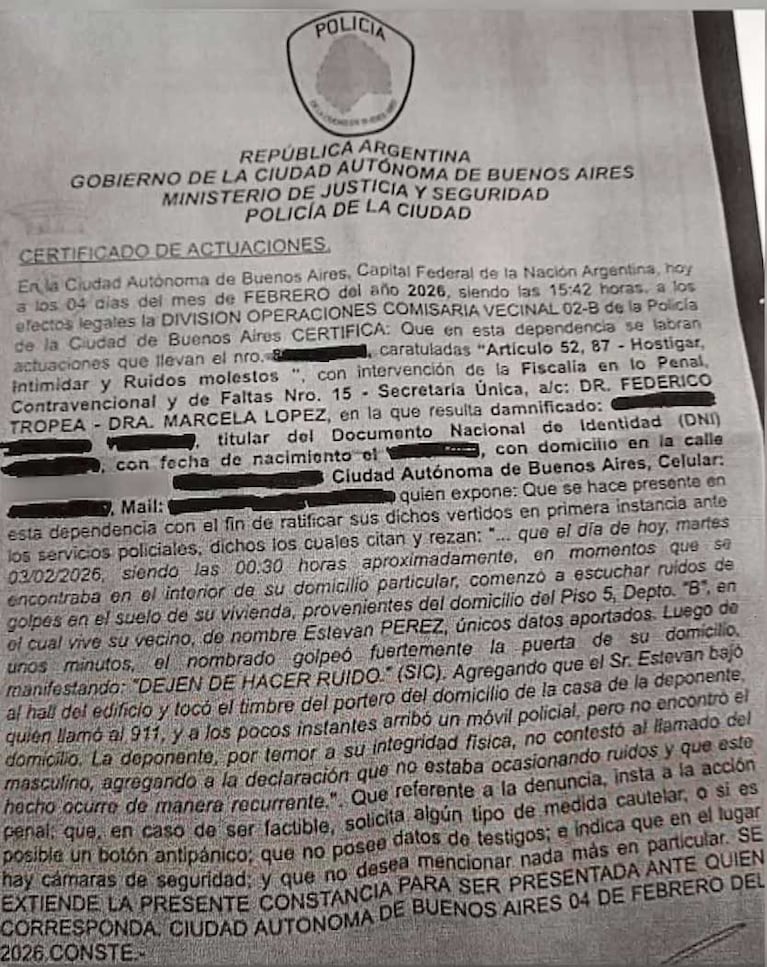 La denuncia de una vecina contra Esteban Pérez (Foto: captura América TV)