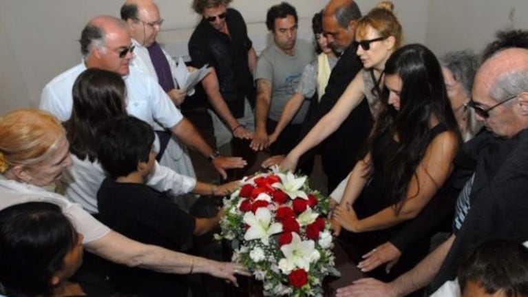 La despedida a Lydia Lamaison. (Foto: Télam)
