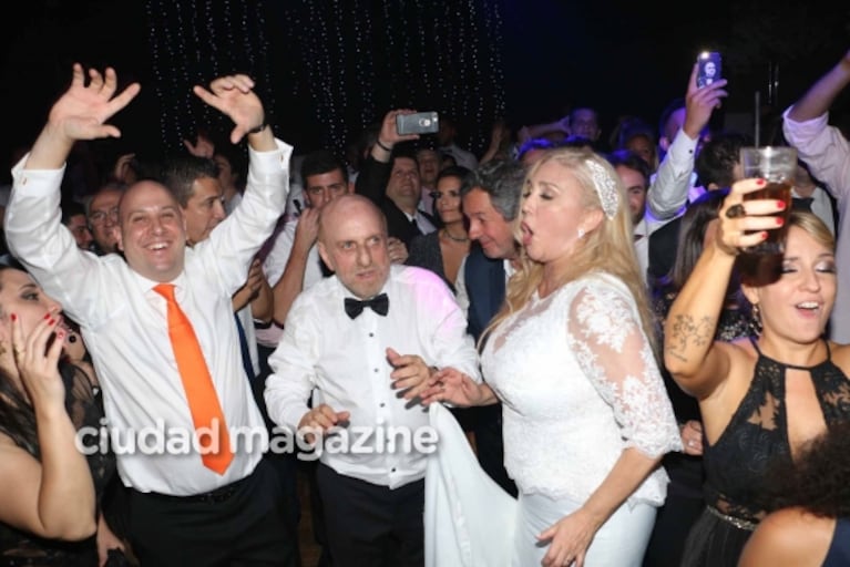 La divertida fiesta de casamiento de Horacio Pagani con Cecilia Di Carlo: muchos famosos y show de El Polaco en vivo