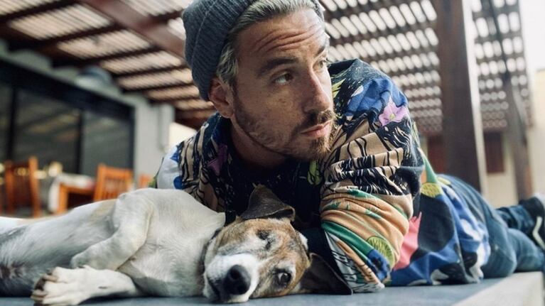La divertida relación "24 horas" de Fede Bal con su perro en plena cuarentena (Foto: Instagram)