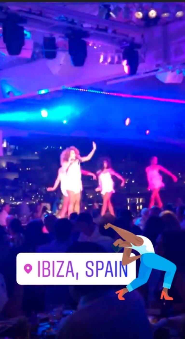 La divertida salida nocturna de Lionel Messi y Antonela Roccuzzo, junto a sus amigos a un boliche en Ibiza
