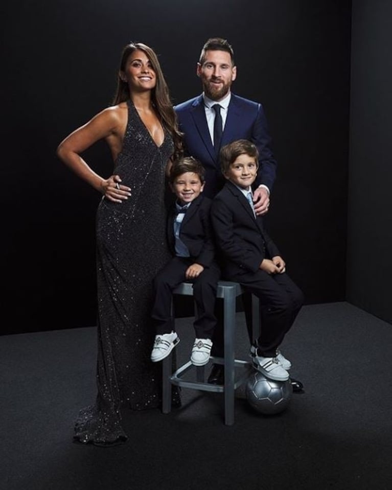La elegante foto familiar de Lionel Messi en la gala de los premios The Best: "Una noche extraordinaria"