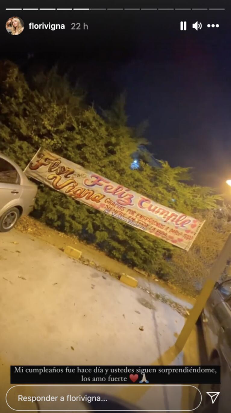 La emoción de Flor Vigna por el pasacalles que le dedicaron sus fans: "Son lo más, no sé qué hice bien para merecer esto"