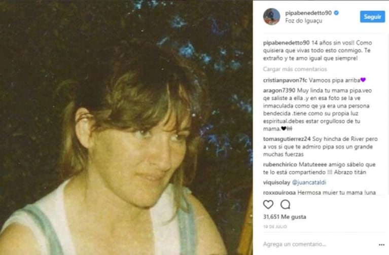 La emotiva historia de vida del Pipa Benedetto con su madre y la dedicatoria tras clasificar al Mundial: "Te voy a amar toda la vida"
