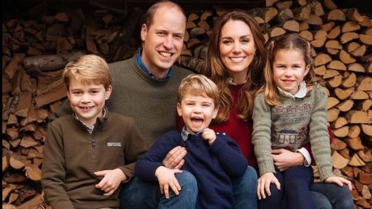 La emotiva sorpresa navideña de Guillermo y Kate Middleton: ¿a quienes destinaron un poema?