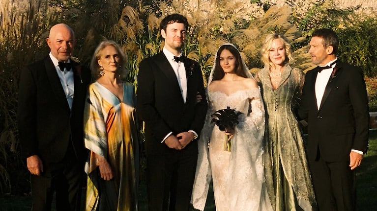 La espectacular boda gótica de la hija de Antonio Banderas y Melanie Griffith | Créditos: Instagram @stellabanderasgriffith