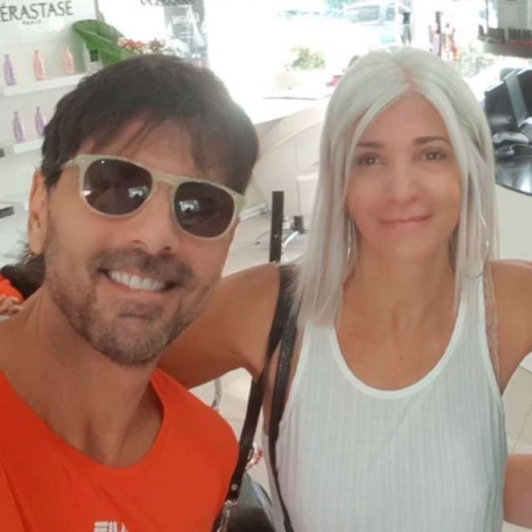 La esposa de Juan Darthés cambió su foto de perfil de WhatsApp: qué imagen puso y cuál tiene el actor