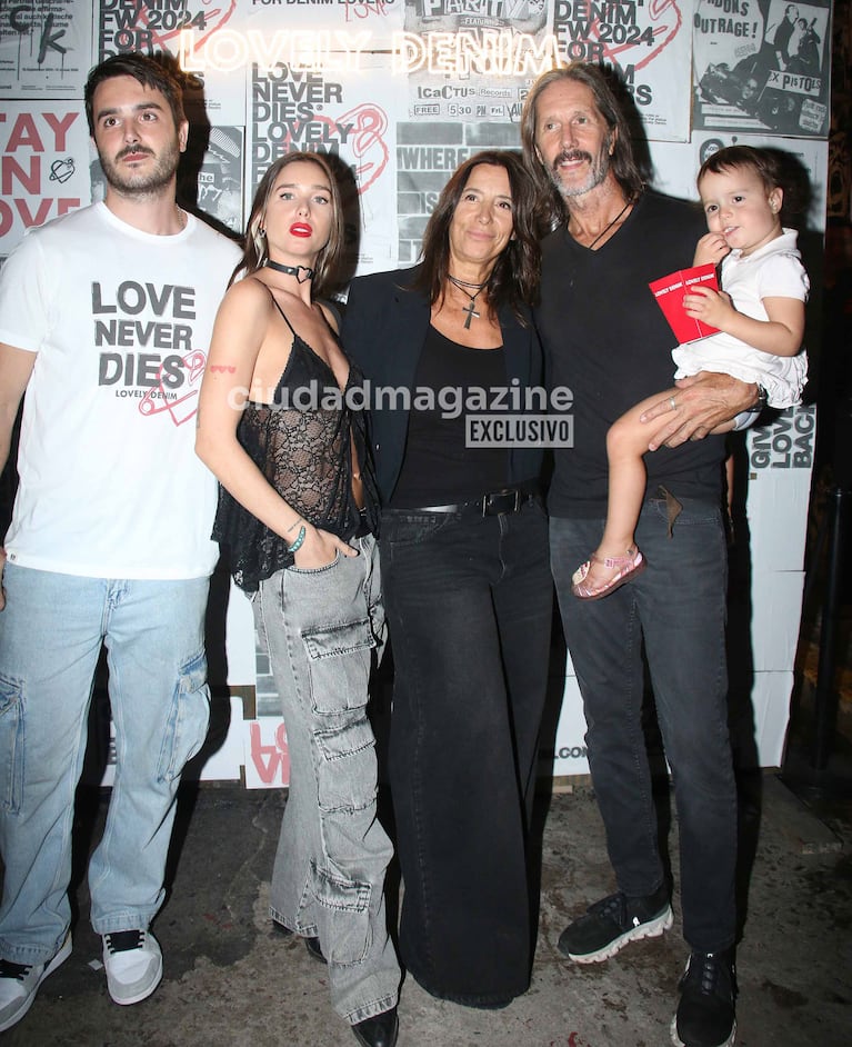 La familia Celasco en el Bafweek (Foto: Movilpress).