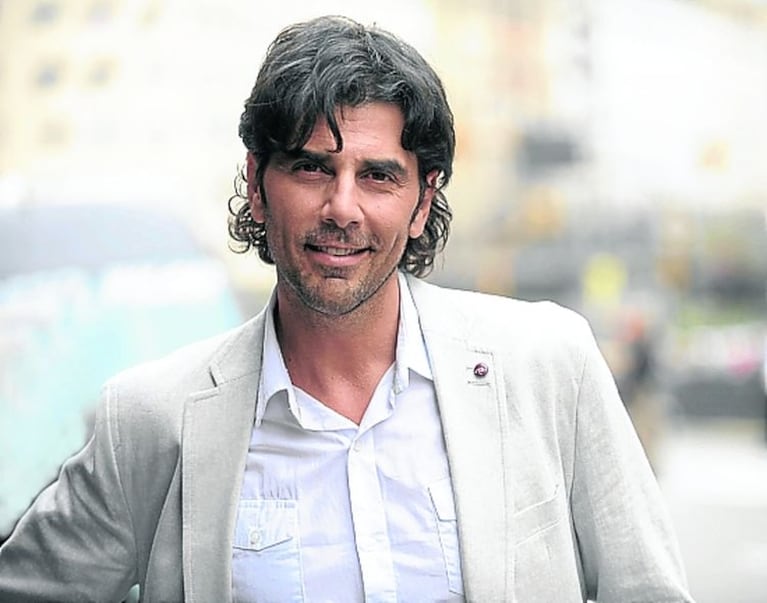 La familia de Juan Darthés no le soltó la mano a pesar del fallo a favor de Thelma Fardin.