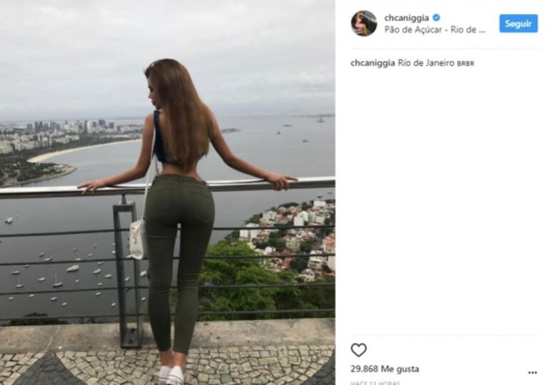 La foto de Charlotte Caniggia mostrando su "cintura de avispa" que revolucionó la redes: ¿abusó del Photoshop?