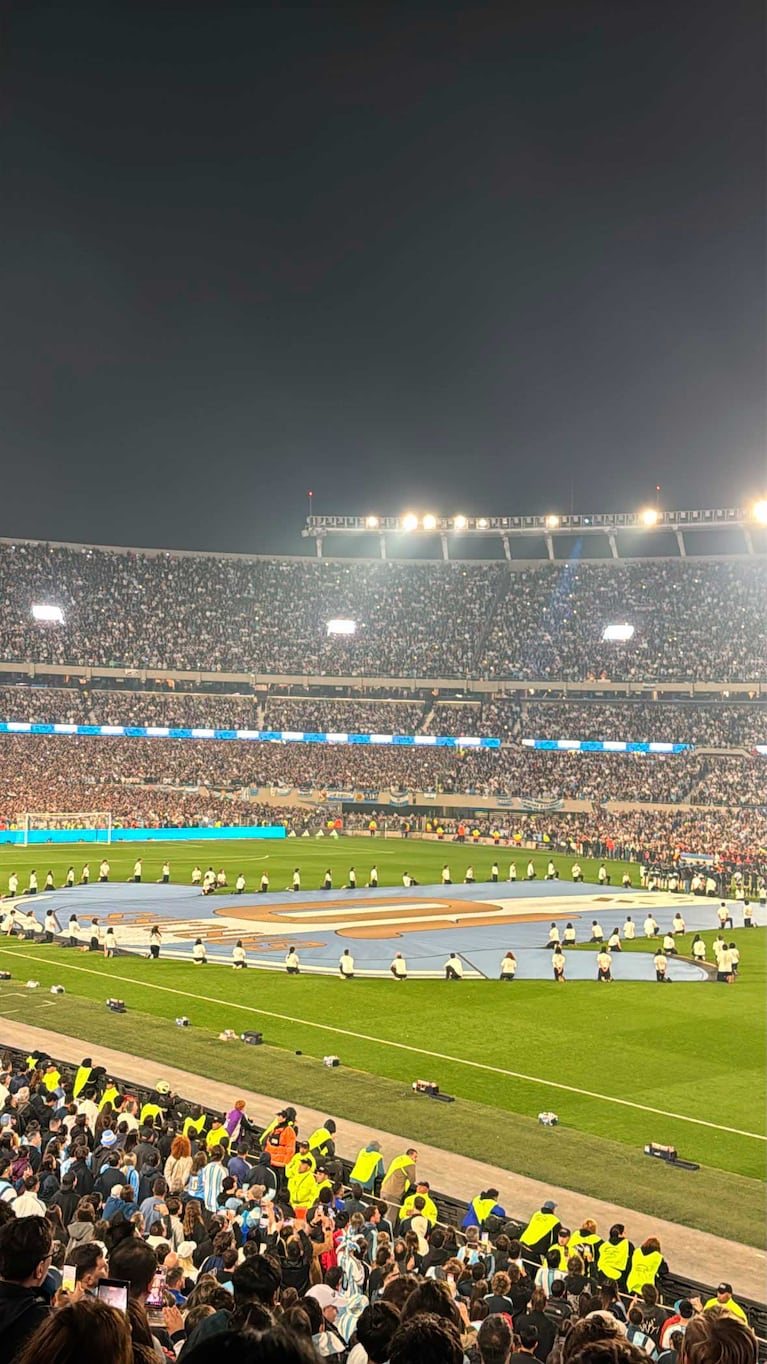La foto de Flor Parise desde la tribuna (Foto: Instagram)
