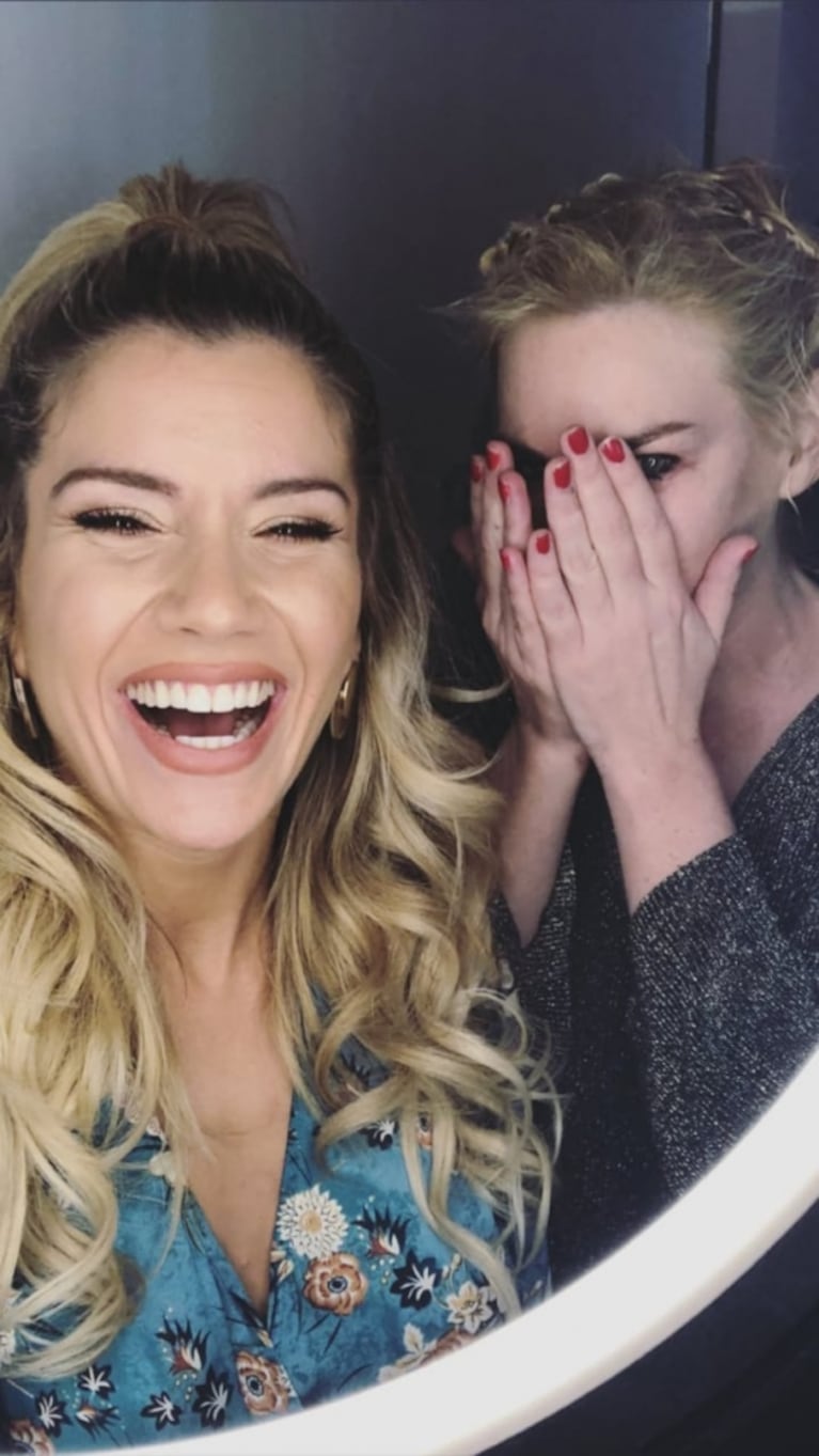 La foto de menos pensada de Laurita Fernández con Esmeralda Mitre tras su cruce en Bailando 2018