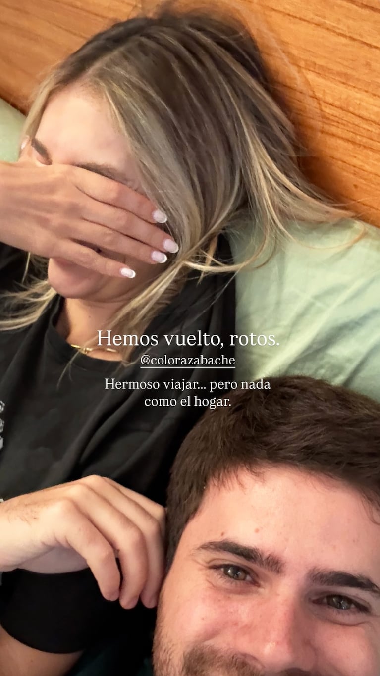 La foto íntima de Gastón Soffritti con su novia en la cama (Foto: IG @gsoffritti)