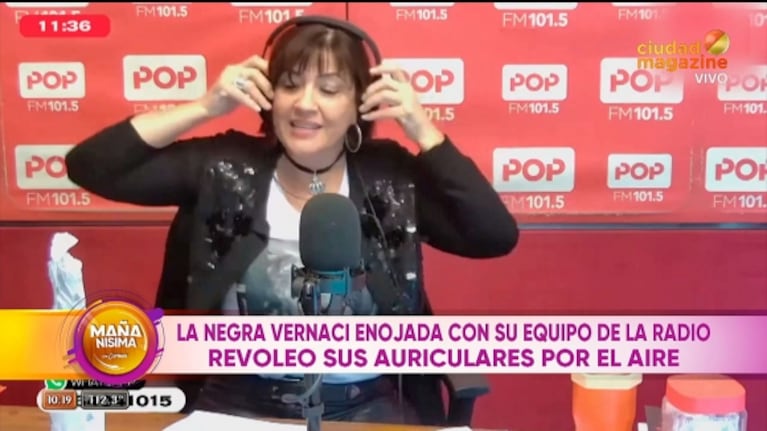 La furia de la Negra Vernaci al aire: explotó de ira y revoleó los auriculares 