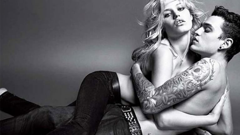 La hija de Mick Jagger se destapó en una publicidad de jeans