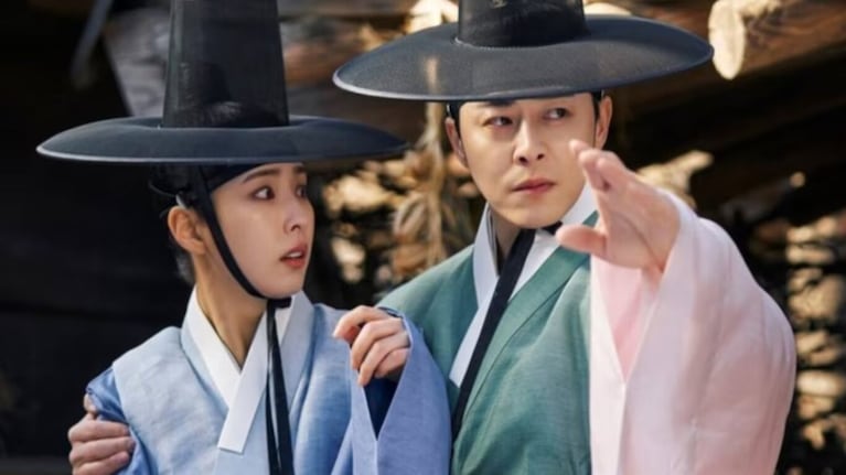 La historia se ubica en la Corea de Joseon, en un clima político enrarecido tras conflictos externos.