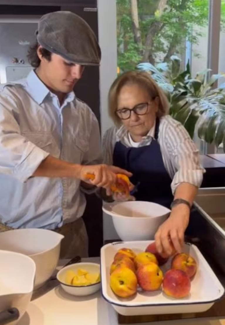 La icónica receta de Dolli Irigoyen: cómo hacer los mejores duraznos en almíbar | Créditos: Captura video