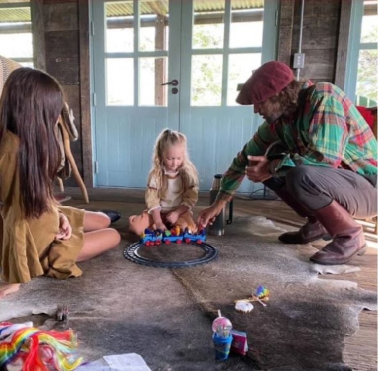 La increíble casa de Zaira Nara y Jakob von Plessen en San Martín de los Andes por dentro